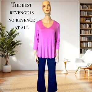 NWOT Glitterscape® Stretch Knit 3/4 Sleeve Godet Top w/ Removable Necklace